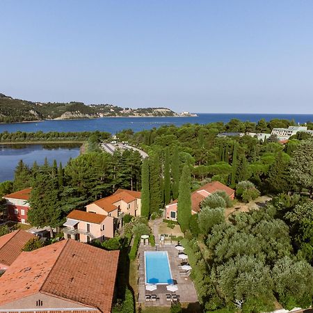 Hotel Laguna Deluxe - Terme Krka Strunjan Exterior photo